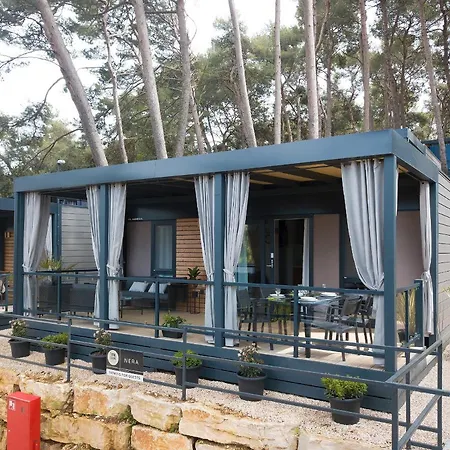 Total Escape Mobile Home Nera Camp Porton Biondi Rovinj Exterior photo
