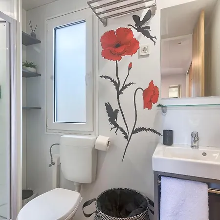 Total Escape Mobile Home Nera Camp Porton Biondi Rovinj Exterior photo