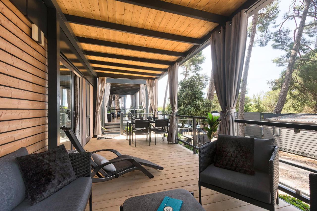 Total Escape Mobile Nera Camp Porton Biondi * Rovinj