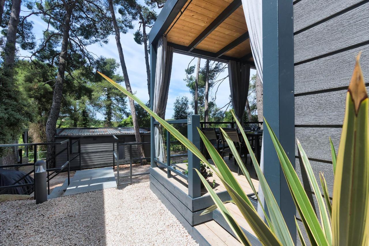 Total Escape Mobile Nera Camp Porton Biondi * Rovinj